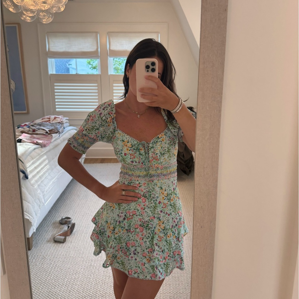 Alice and Olivia NWT NEVER WORN Floral Ruffle Hem Mini Dress